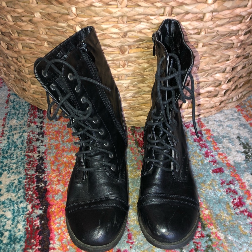 Combat Boots 🥾